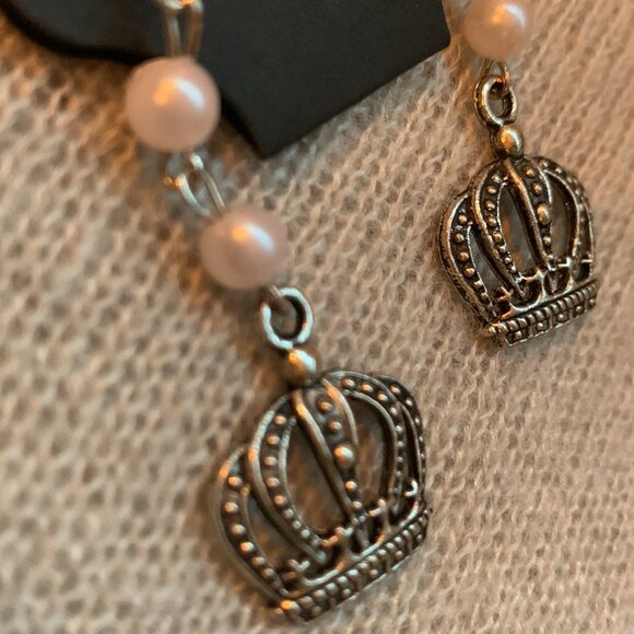 2x18$ ☃️ 🎁 Creation Earrings - Crown antique Silver tone / peal beads Earrings - Picture 3 of 5